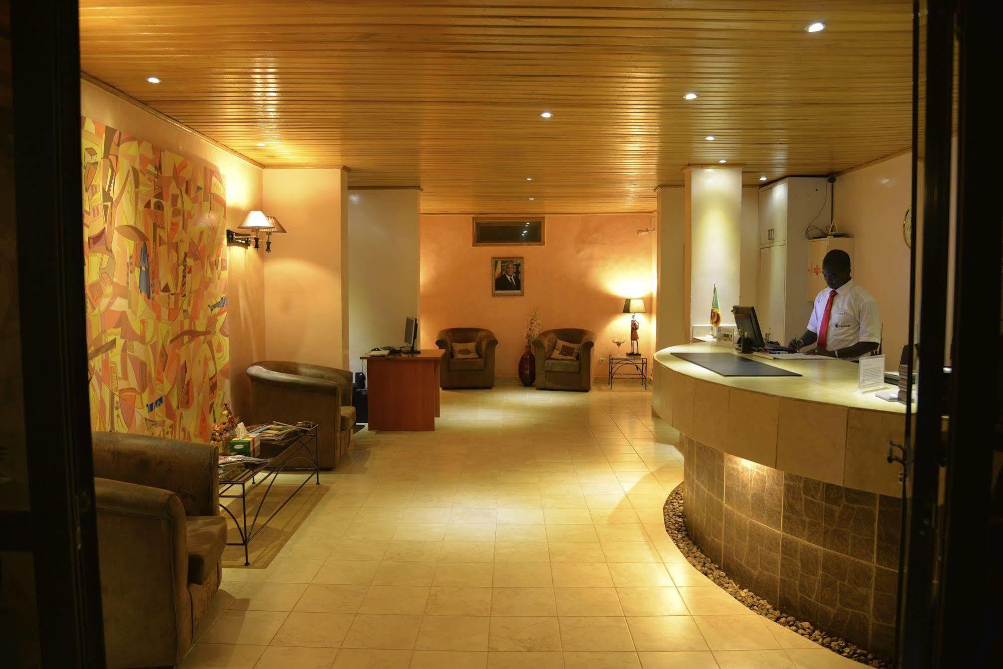 Hotel La Coccinelle บามาโก ภายนอก รูปภาพ