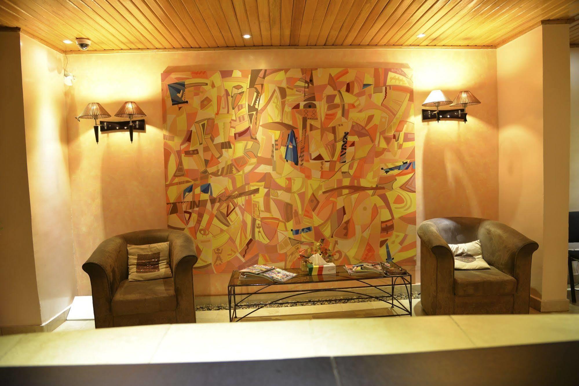 Hotel La Coccinelle บามาโก ภายนอก รูปภาพ