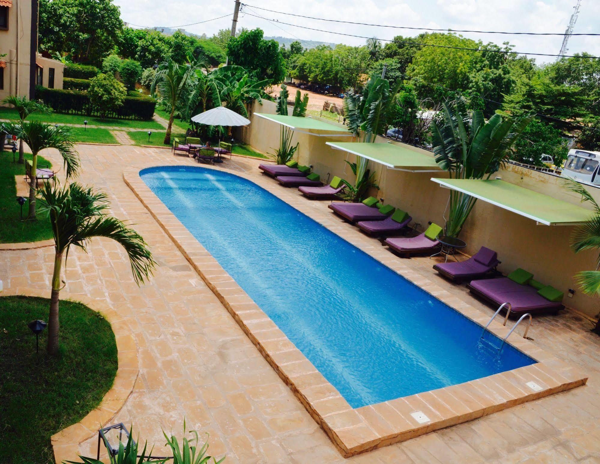 Hotel La Coccinelle บามาโก ภายนอก รูปภาพ