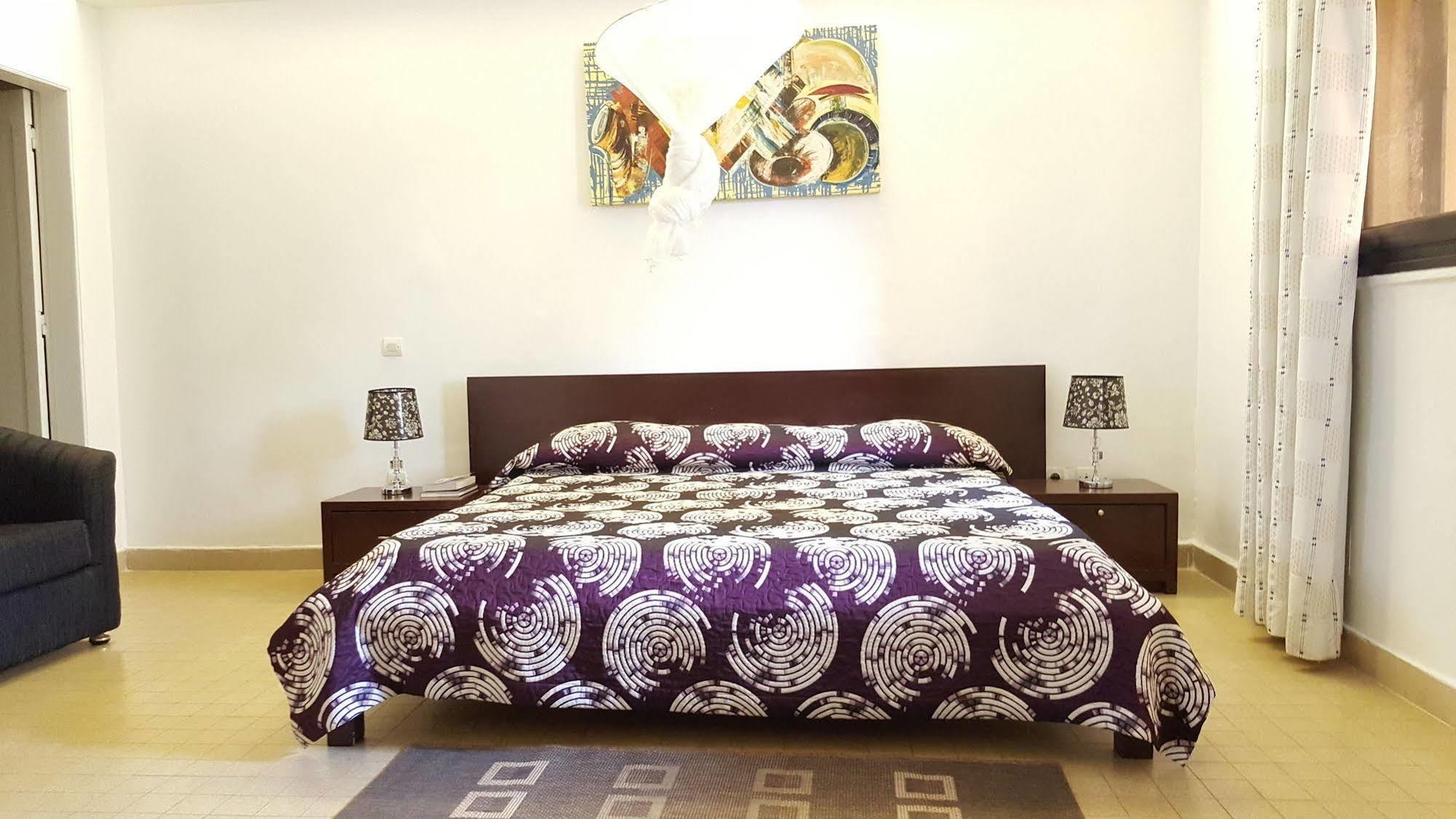 Hotel La Coccinelle บามาโก ภายนอก รูปภาพ